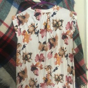 Women’s shirt size 1xl